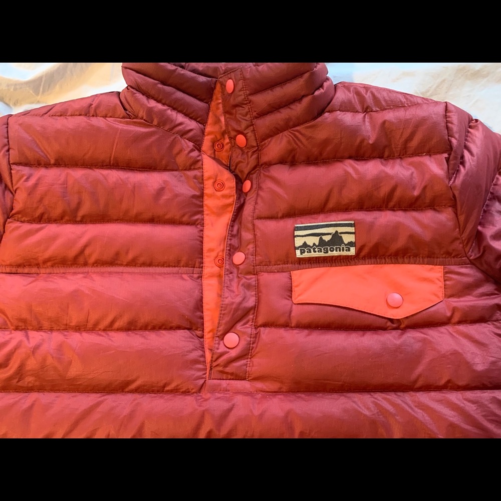 Patagonia Large women's snap t down pullover